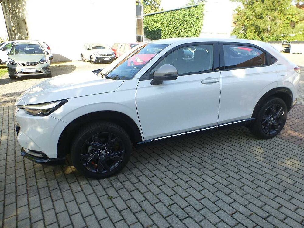 Honda HR-V e: HEV 1,5 i-MMD Hybrid Adv. Titanium-Paket. .. Advance
