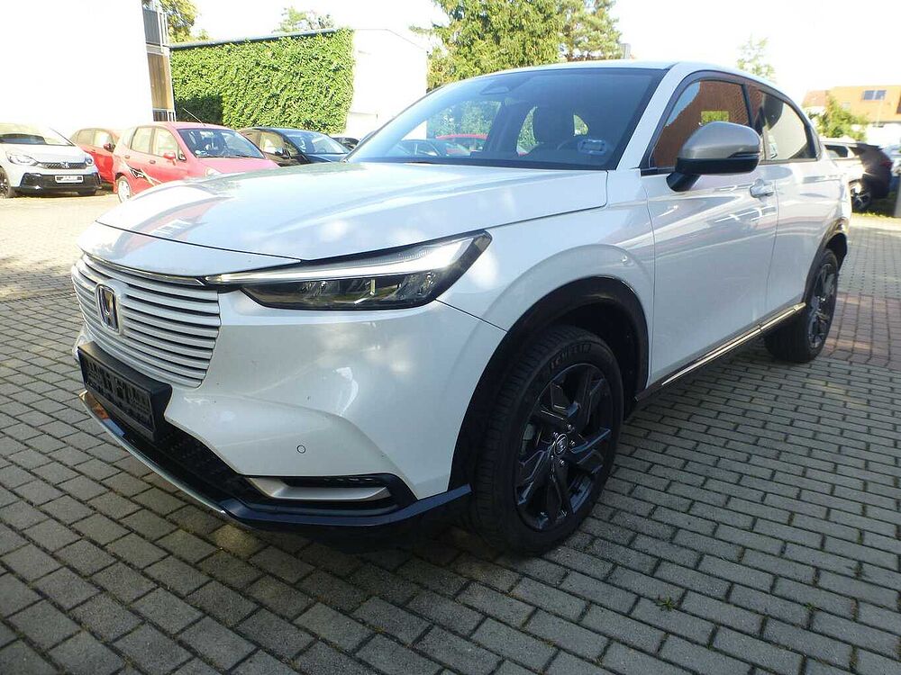 Honda HR-V e: HEV 1,5 i-MMD Hybrid Adv. Titanium-Paket. .. Advance