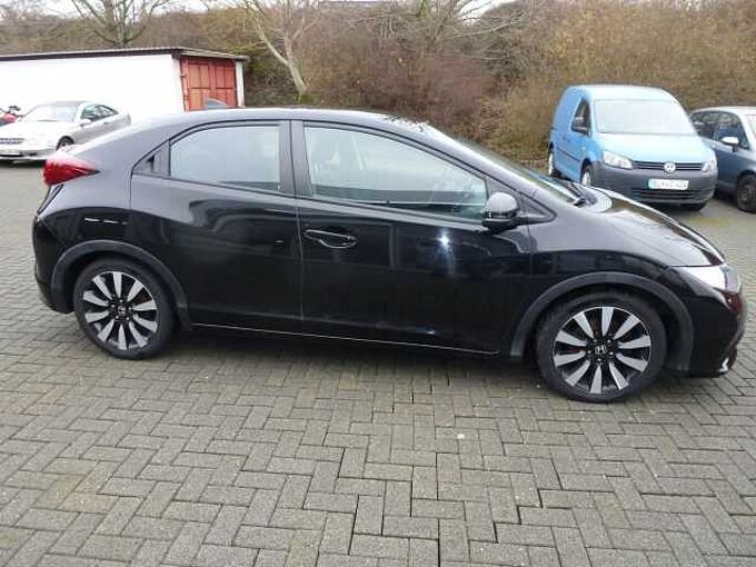 Honda Civic 1,8 i-VTEC Sport Kamera Winterpaket...