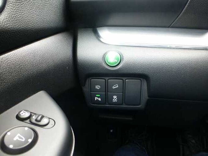 Honda CR-V 2,0i Lifestyle Automatik 4-WD Klima. NAVI...