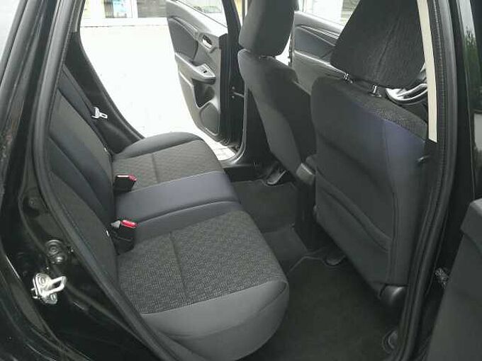Honda Jazz 1,3 i-VTEC Trend Klima....