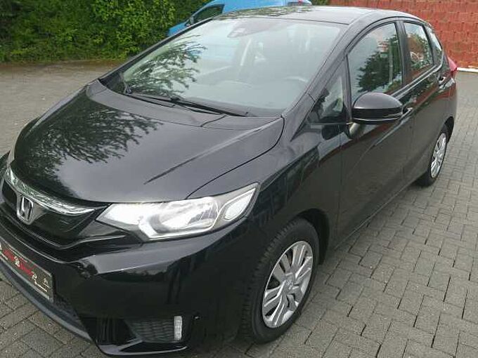 Honda Jazz 1,3 i-VTEC Trend Klima....