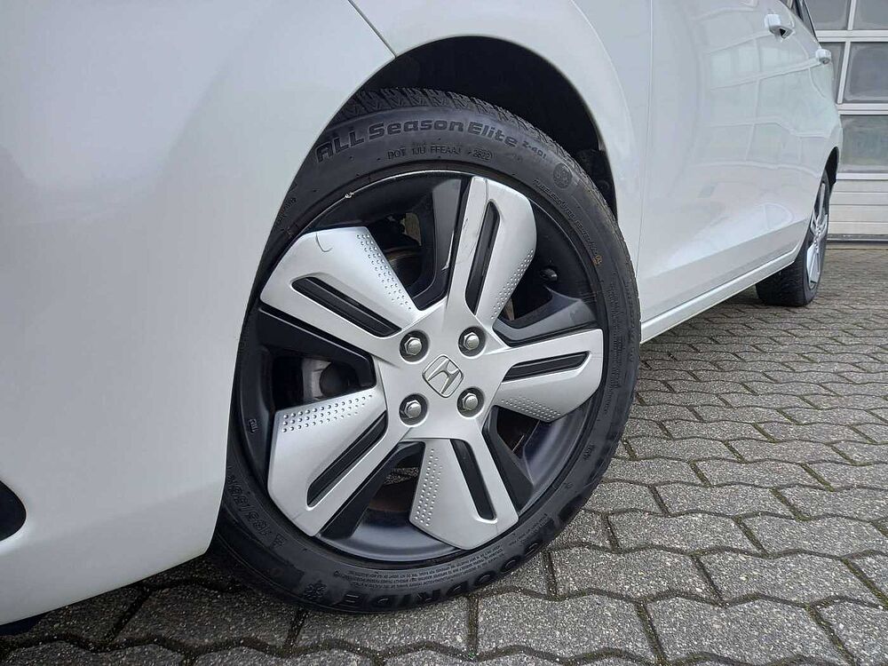 Honda Jazz e: HEV 1.5 i-MMD Hybrid Executive