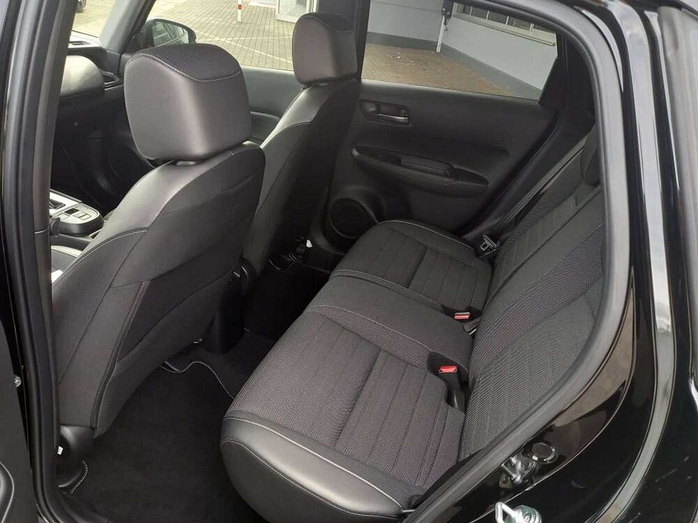 Honda Jazz e: HEV 1.5 i-MMD Hybrid Crosstar Advance