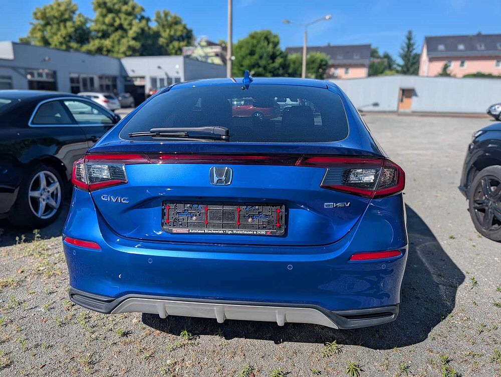 Honda Civic e: HEV 2.0 i-MMD Hybrid Sport