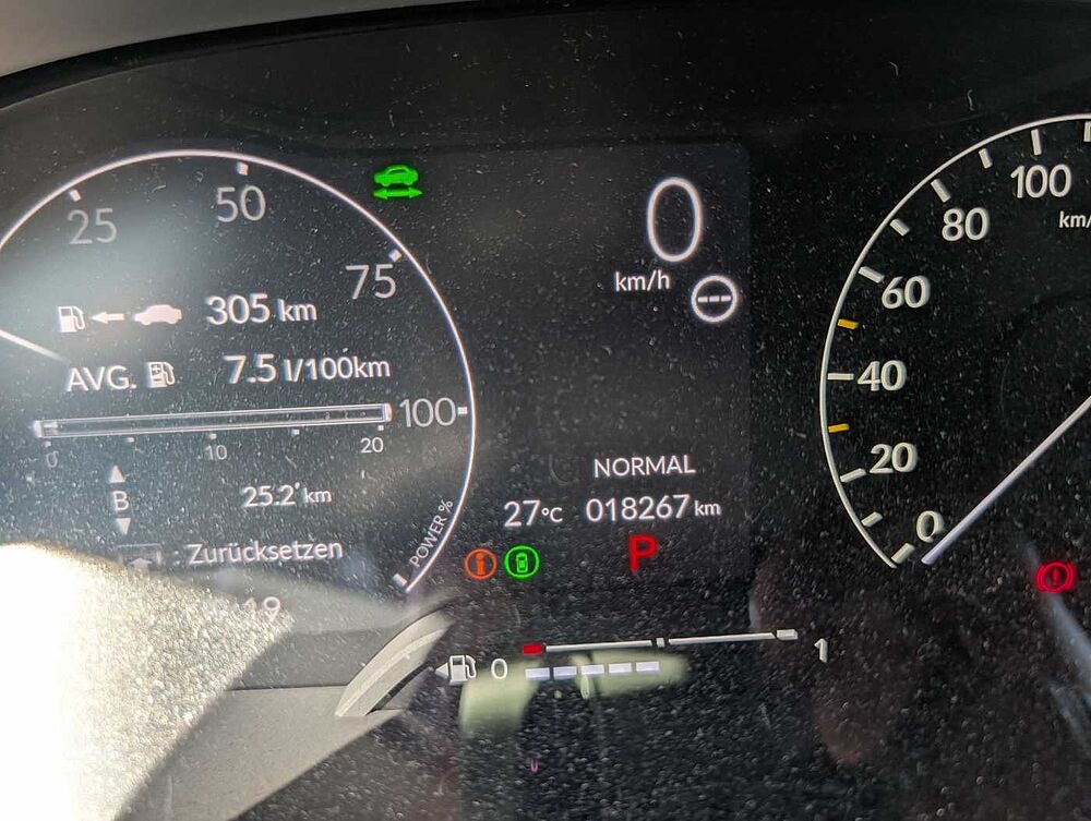 Honda Civic e: HEV 2.0 i-MMD Hybrid Sport