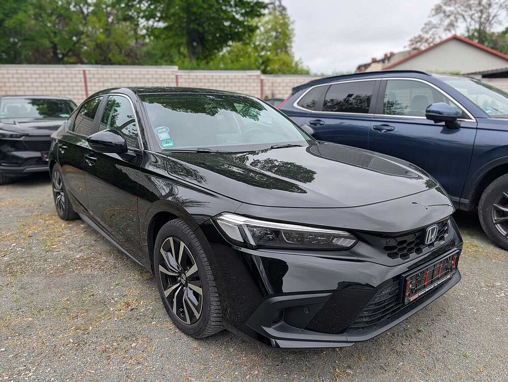 Honda Civic e: HEV 2.0 i-MMD Hybrid Elegance