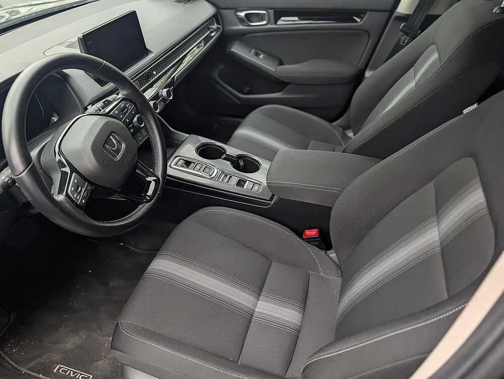 Honda Civic e: HEV 2.0 i-MMD Hybrid Elegance