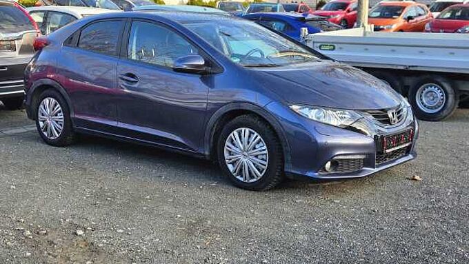 Honda Civic 1.8 i-VTEC Automatik Executive